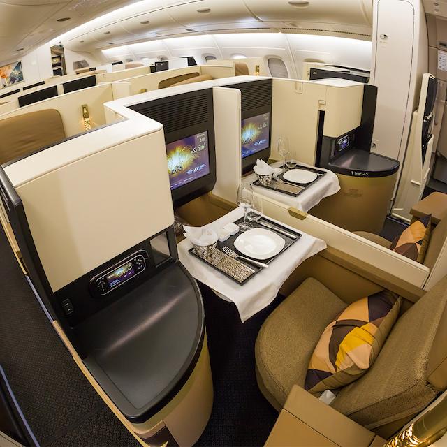 امکانات پروازهای ایرلاین‌ الاتحاد چیست؟