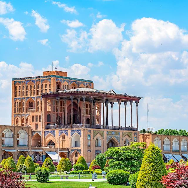 بهترین زمان سفر به اصفهان