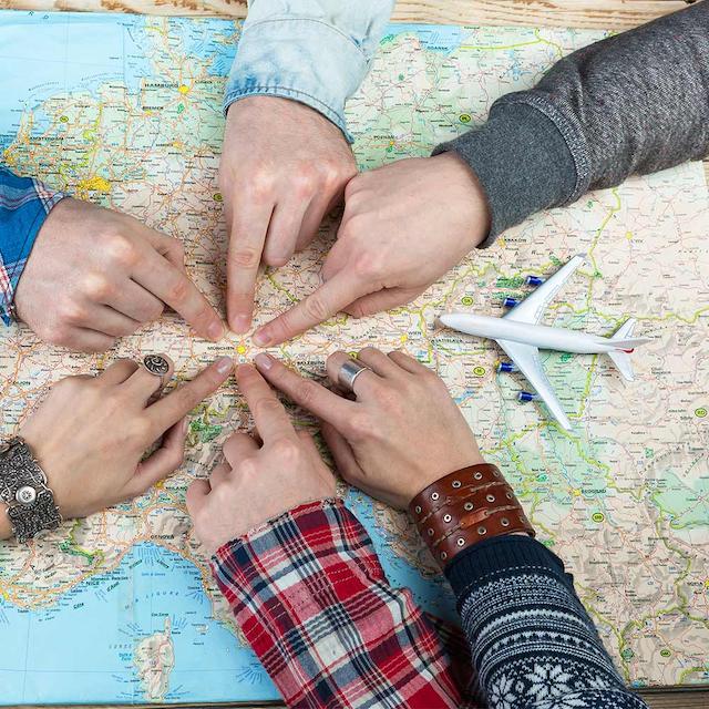 قشم ایر چند کلاس پروازی دارد؟