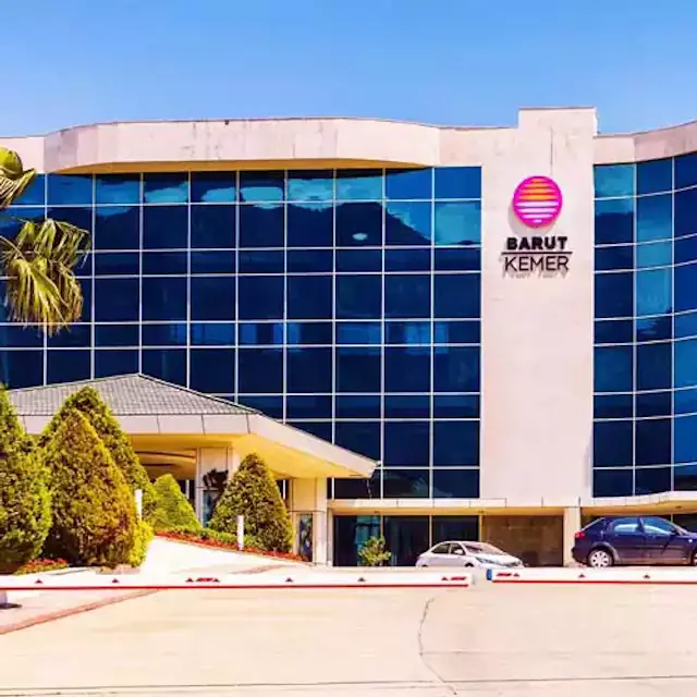 باروت هتل لارا ریزورت، هتل 5 ستاره با بهترین امکانات رفاهی در آنتالیا