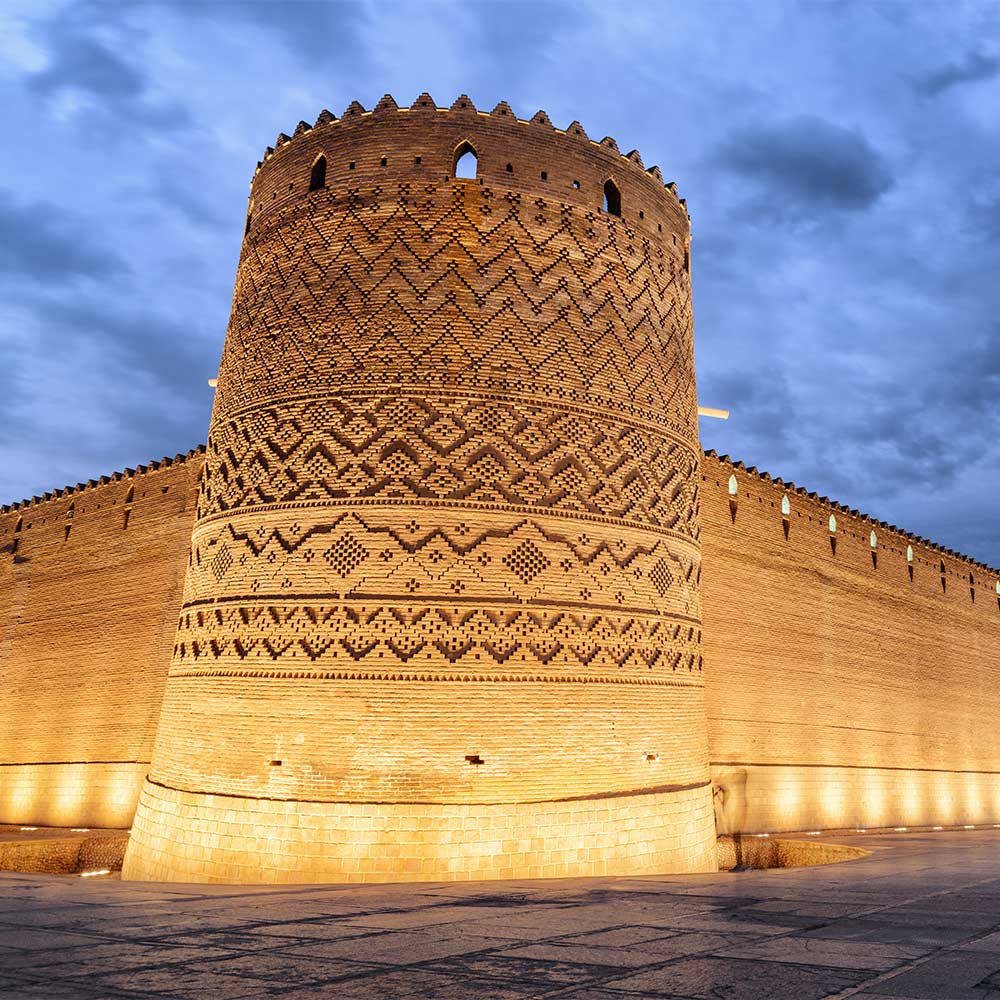 امکانات پرواز دوحه به شیراز با ایران ایر چیست؟