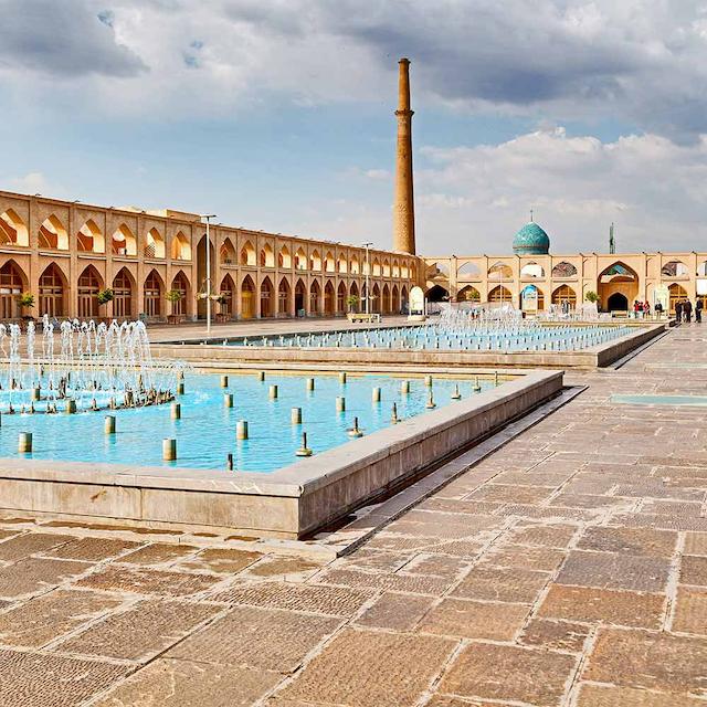 بلیط هواپیما چارتر کیش ایر از بندرعباس به اصفهان