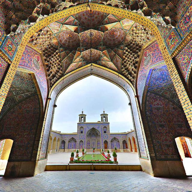 فاصله زمانی پرواز کیش ایر شیراز به کرمان